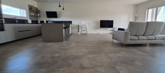 4 bedrooms House in Zero Branco, Italy No. 342030 39