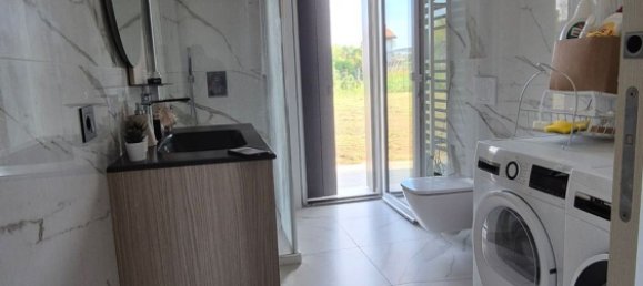 4 bedrooms House in Zero Branco, Italy No. 342030 50