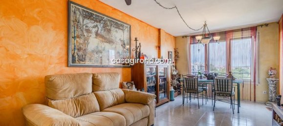 Apartamento T3 em Girona, Spain N.º 180397 2