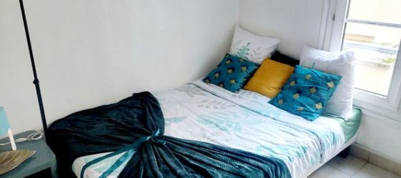 1 bedroom Apartment in Paris, France No. 312547 8