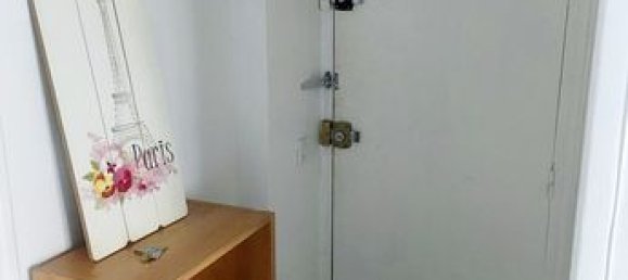 1 bedroom Apartment in Paris, France No. 312547 4