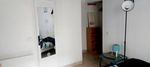 1 bedroom Apartment in Paris, France No. 312547 3
