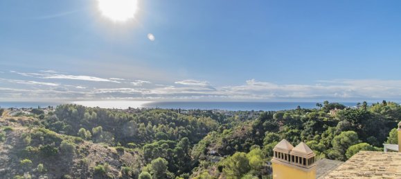 3 bedrooms Penthouse in Marbella, Spain No. 148752 9