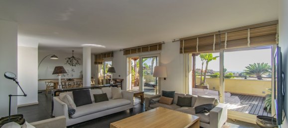 3 bedrooms Penthouse in Marbella, Spain No. 148752 11