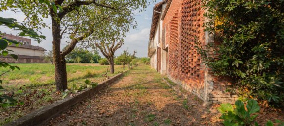 6-salle Maison à Asti, Italy No. 374409 10