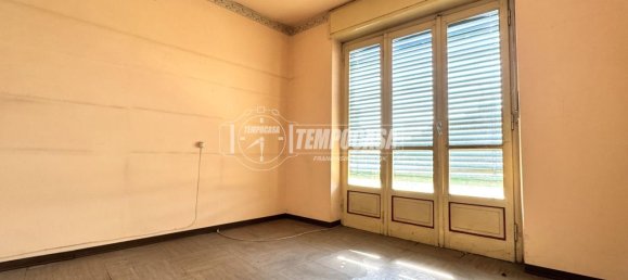 5 rooms House in Mongrando, Italy No. 34734 17