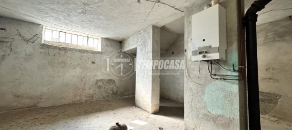 5 rooms House in Mongrando, Italy No. 34734 20