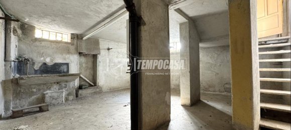 5 rooms House in Mongrando, Italy No. 34734 21