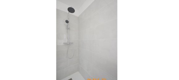 4 bedrooms House in Montargis, France No. 61381 13