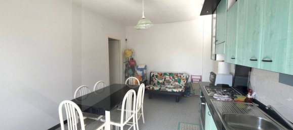 3 rooms Apartment in Campomarino, Italy No. 26200 4