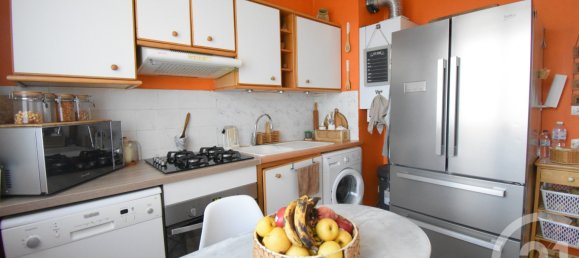 Apartamento de 2 dormitorios en Vichy, France No. 283872 4