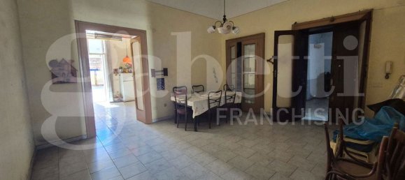 Apartamento T4 em Torre Annunziata, Italy N.º 341277 10