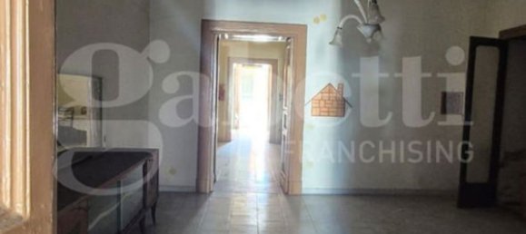 Apartamento T4 em Torre Annunziata, Italy N.º 341277 39