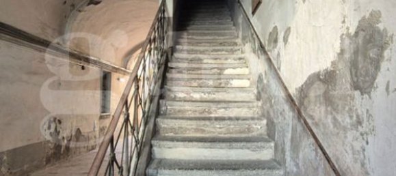 Apartamento T4 em Torre Annunziata, Italy N.º 341277 4