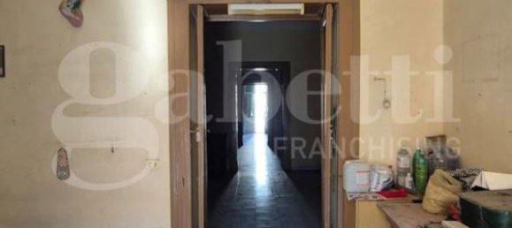 Apartamento T4 em Torre Annunziata, Italy N.º 341277 26