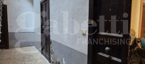 Apartamento T4 em Torre Annunziata, Italy N.º 341277 7