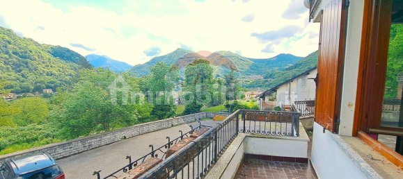 4 bedrooms Apartment in Cerano d'Intelvi, Italy No. 229792 3