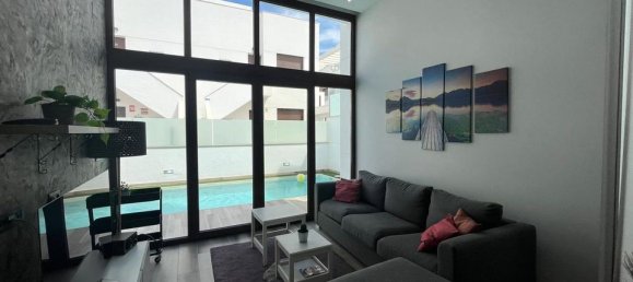 Villa de 3 dormitorios en Torrevieja, Spain No. 176108 6