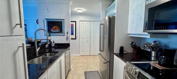 2 dormitorios propiedad comercial en venta en Miami, Miami-Dade, Florida, USA № 615053 11