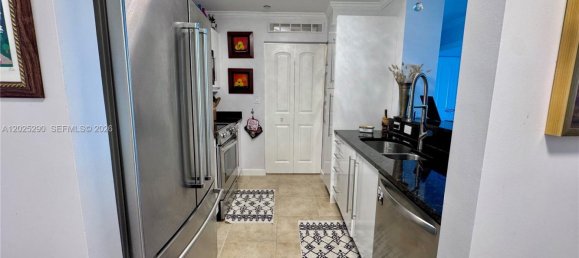 2 dormitorios propiedad comercial en venta en Miami, Miami-Dade, Florida, USA № 615053 13