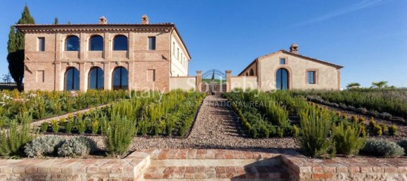 7 bedrooms Villa in Buonconvento, Italy No. 195340 2