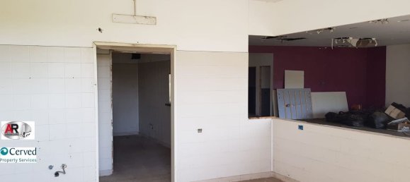 Propiedad comercial en Aprilia, Italy 395 m² No. 13553 9