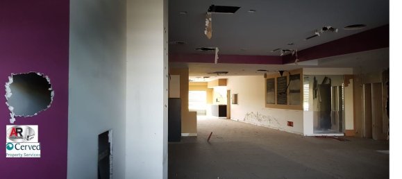 Propiedad comercial en Aprilia, Italy 395 m² No. 13553 11