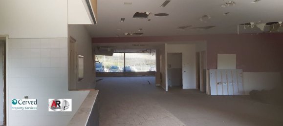 Propiedad comercial en Aprilia, Italy 395 m² No. 13553 10