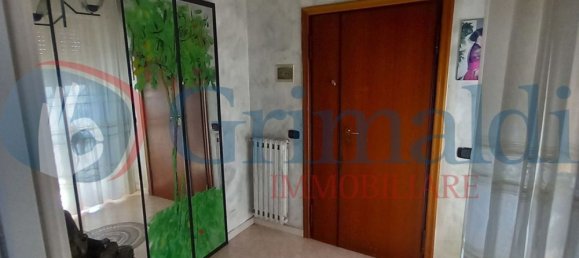 4 bedrooms Apartment in Trani, Italy No. 323834 3