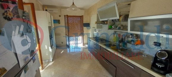 4 bedrooms Apartment in Trani, Italy No. 323834 5