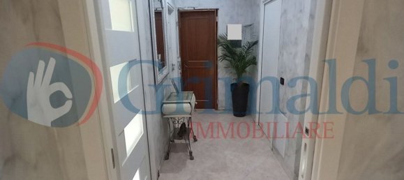 4 bedrooms Apartment in Trani, Italy No. 323834 4