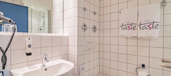 1-salle Hôtel à Gunzburg, Germany No. 135104 5