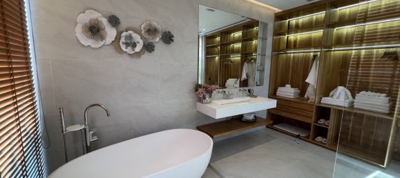 3 Schlafzimmer Villa in Phuket, Thailand, Nr. 5550 16