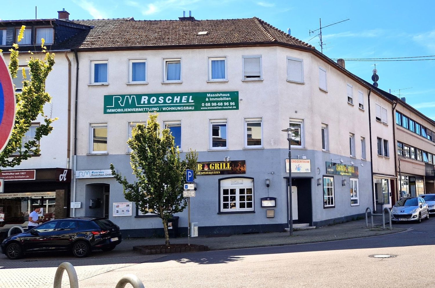 12 rooms Building in Saarbrucken, Germany No. 356065