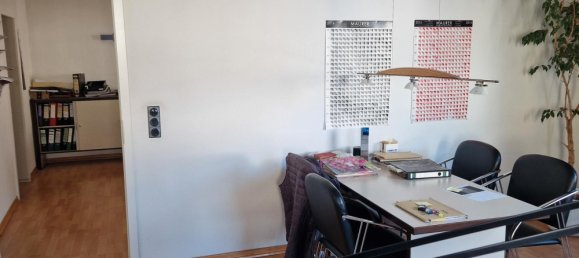 12 rooms Building in Saarbrucken, Germany No. 356065 5