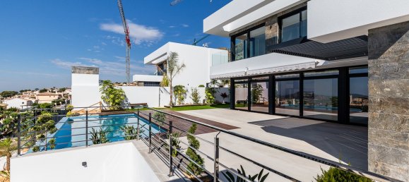 5 bedrooms Villa in Finestrat, Spain No. 2444 3