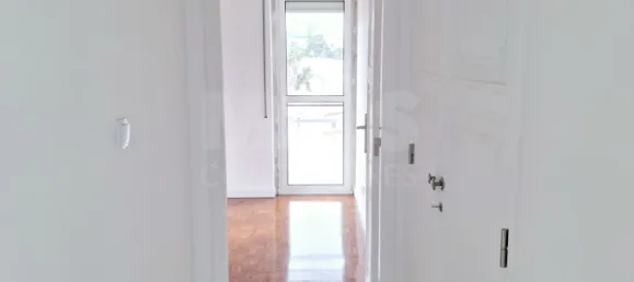 3 bedrooms Apartment in Cascais, Portugal No. 66839 12