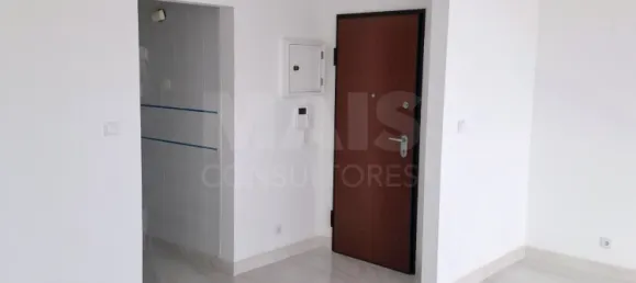 3 bedrooms Apartment in Cascais, Portugal No. 66839 2