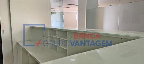 Propiedad comercial en Santarem, Portugal 280 m² No. 71960 10