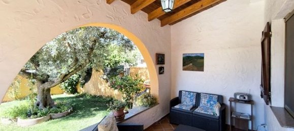 8 bedrooms House in Capoterra, Italy No. 365017 12