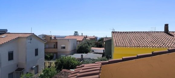 8 bedrooms House in Capoterra, Italy No. 365017 2