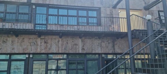 2 rooms Commercial property in Arezzo, Italy No. 190002 7