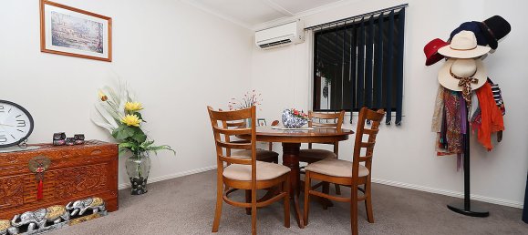 2 chambres Maison à Goodna, Australia No. 432 3