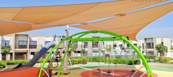 3 bedrooms Townhouse in Dubai Land, UAE No. 56293 18