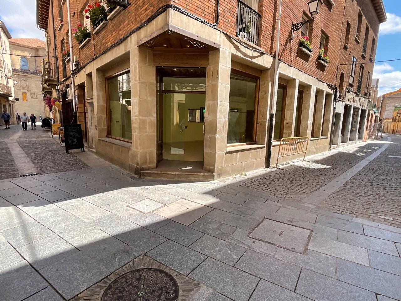 Gewerbliche Immobilie in La Rioja, Spain 70m², Nr. 139487