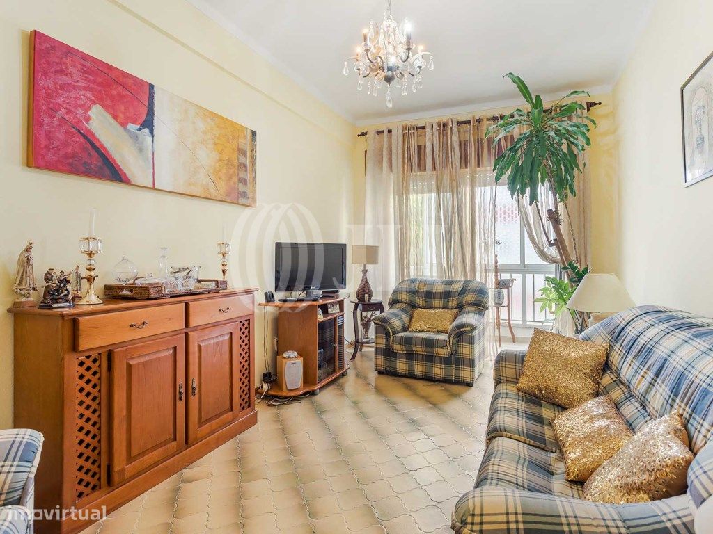 Apartamento de 2 dormitorios en Quarteira, Portugal No. 234650