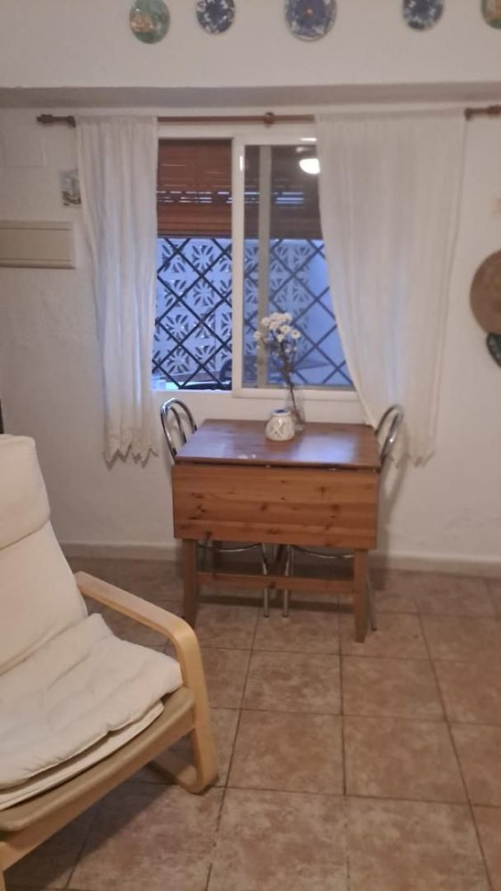 Квартира с 3 спальнями в Альмуньекар, Испания № 194123