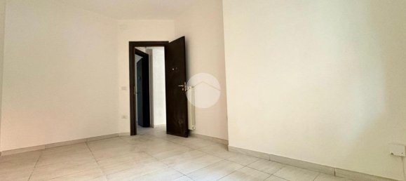 3-Zimmer Wohnung in Naples, Italy, Nr. 41072 10