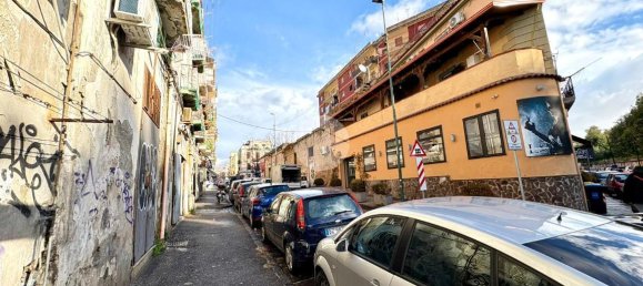3-Zimmer Wohnung in Naples, Italy, Nr. 41072 3