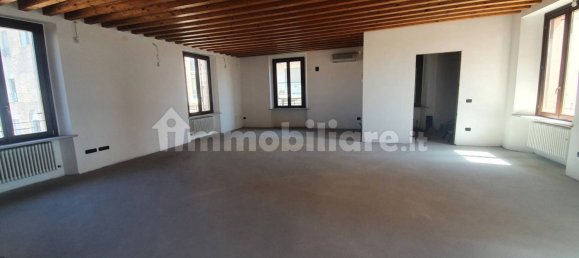 4 bedrooms Apartment in Pesaro, Italy No. 162698 2